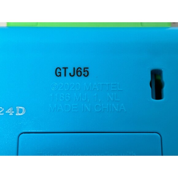 2020 Mattel Fisher Price Laugh & Learn Puppy's Adventure Hand Held Musical Game - Picture 8 of 9